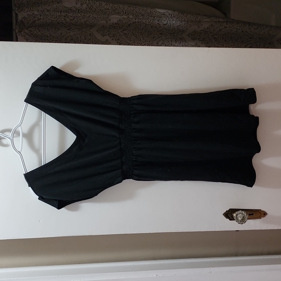 Summer dress - Picture 2 of 3